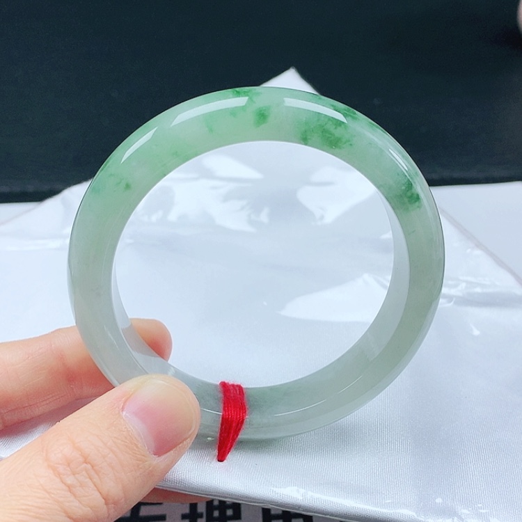 【闪购商品】翡翠手镯未镶嵌天然翡翠手镯