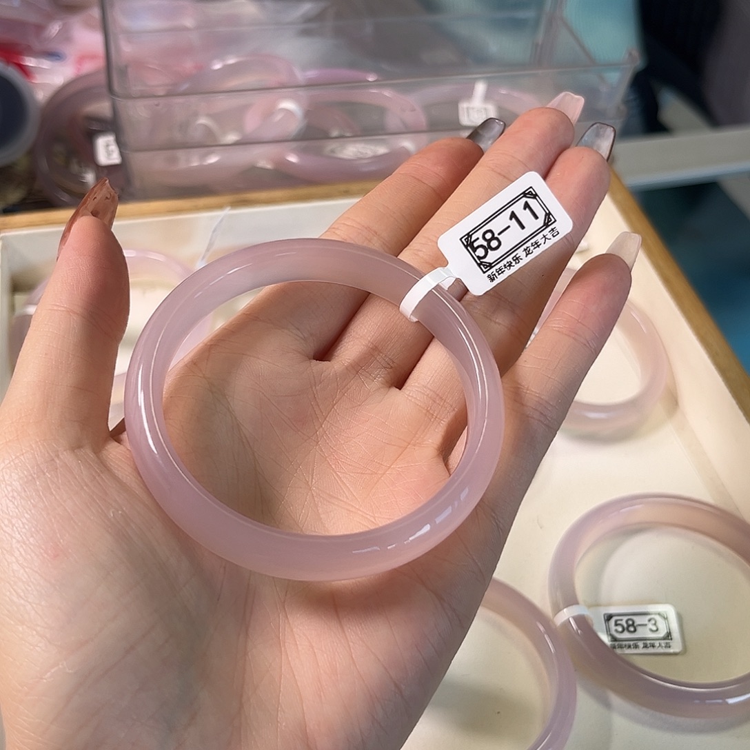 果***）玛瑙/玉髓未镶嵌手镯