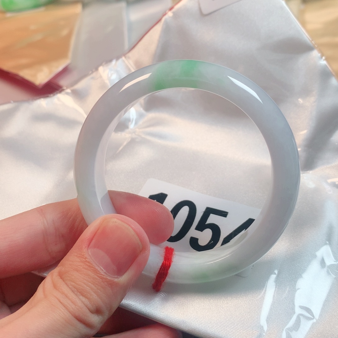 翡翠手镯未镶嵌翡翠手镯1054