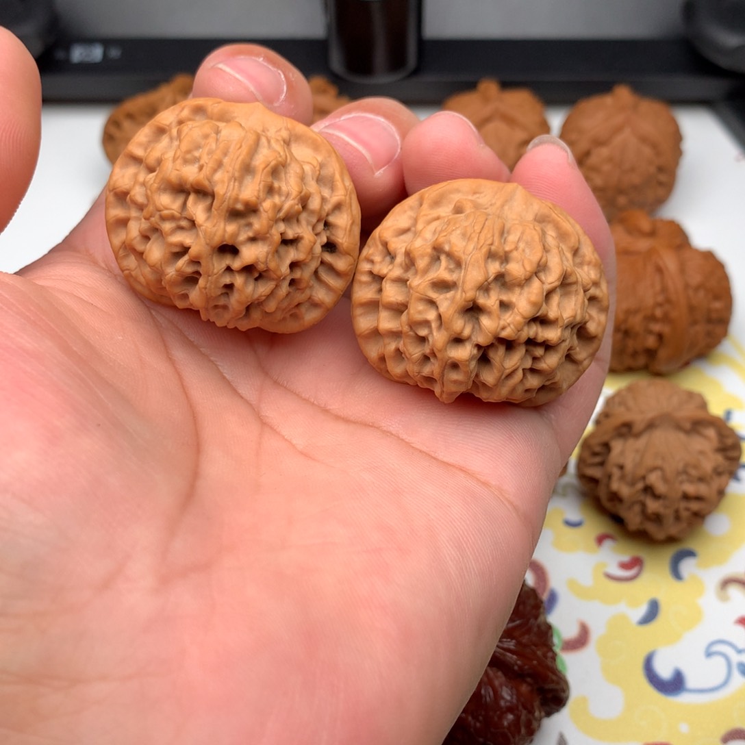 文玩核桃把件u*39秦闷1388