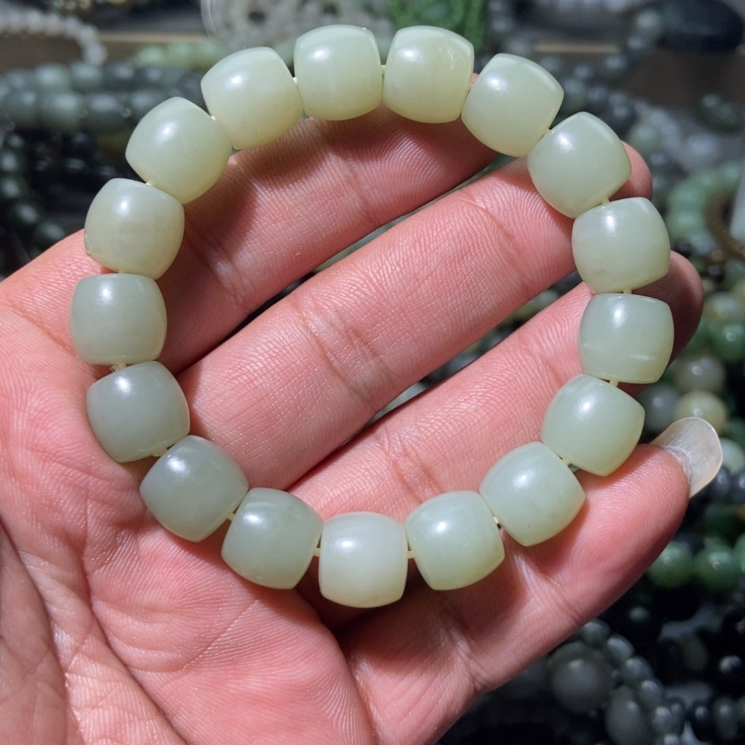 和田玉手链未镶嵌