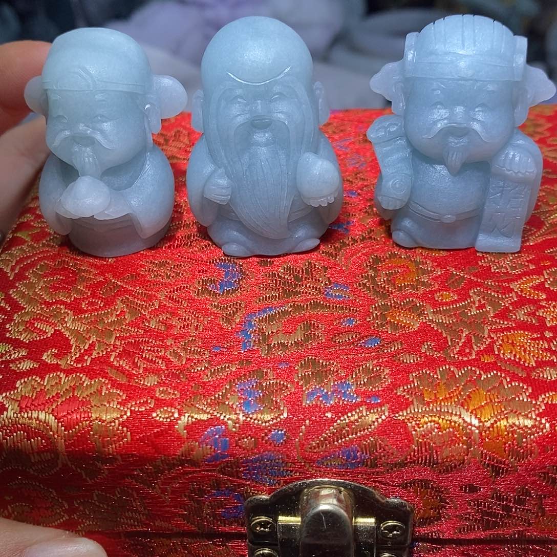 蓝***定制翡翠未镶嵌翡翠