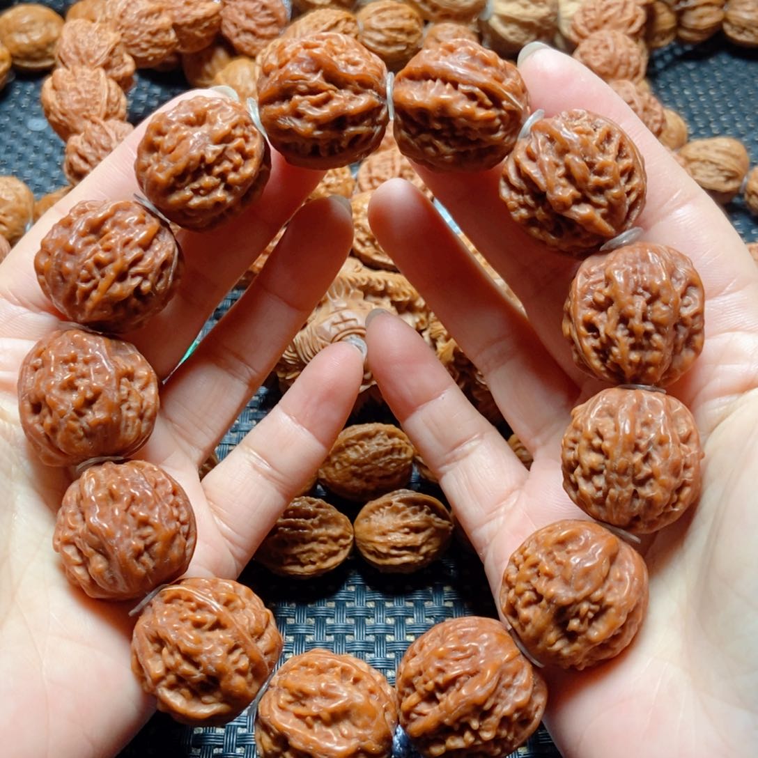 文玩核桃手串疙瘩纹