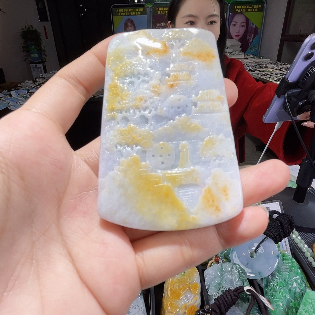 颈饰未镶嵌翡翠一