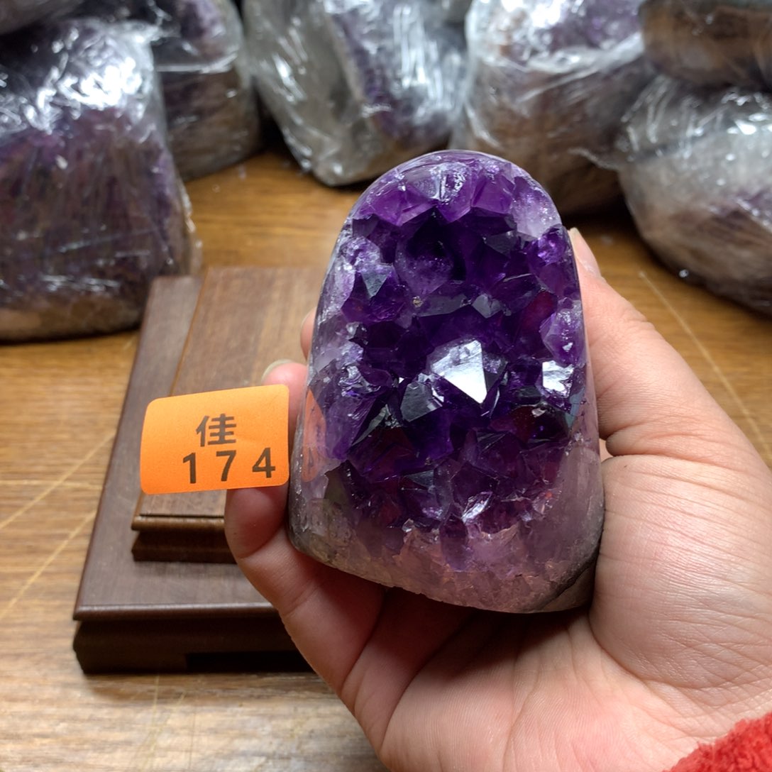 水晶大型摆件（非配饰）未镶嵌