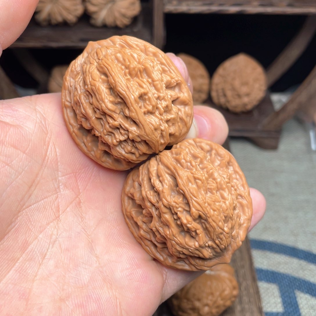 文玩核桃把件Y*?43毕业高货虎头