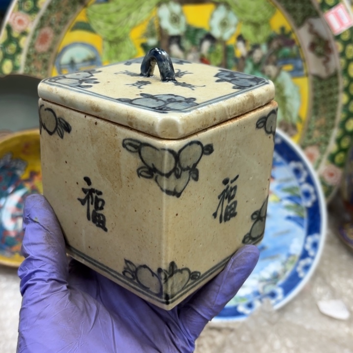 摆件瓷器摆件瓷器摆件