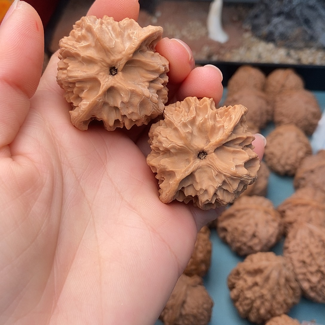 文玩核桃吊坠苹果园17