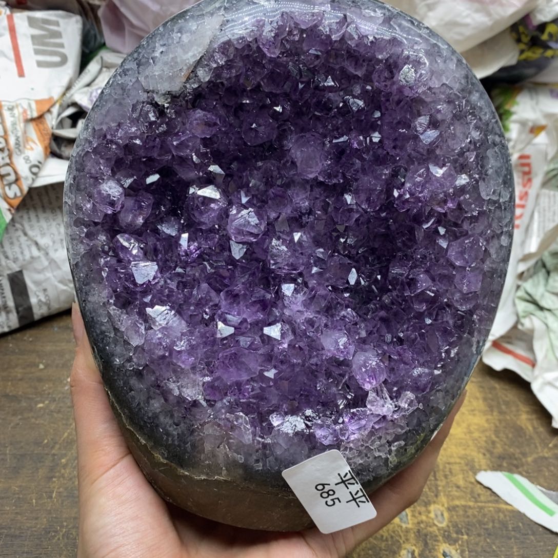 紫晶乌拉圭未镶嵌