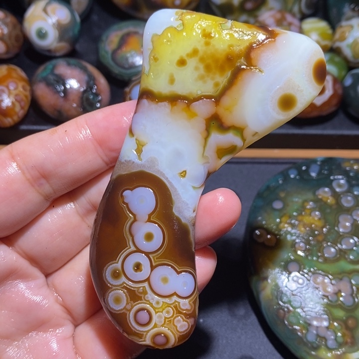 未镶嵌玛瑙/玉髓珠宝半成品139