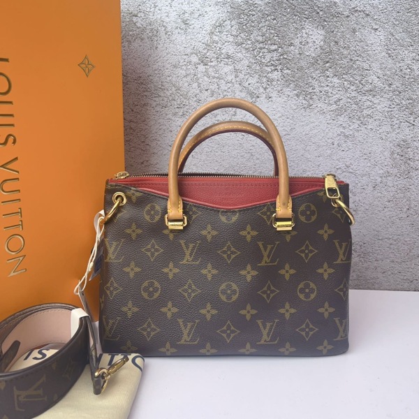 95新/路易威登/Louis Vuitton/市场价19400/单肩包/250712HL0027