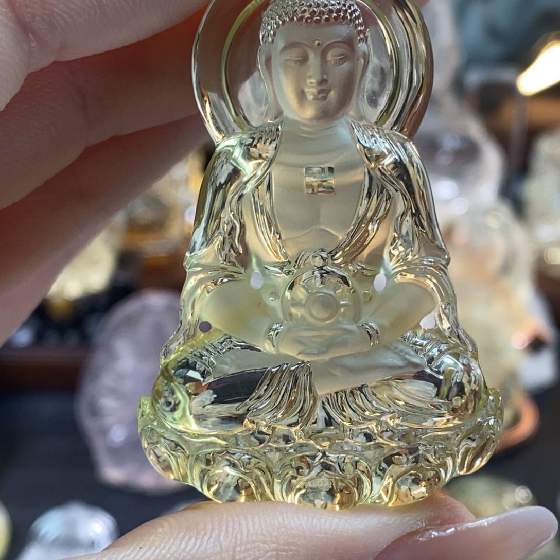 水晶颈饰未镶嵌隔**哥吊坠