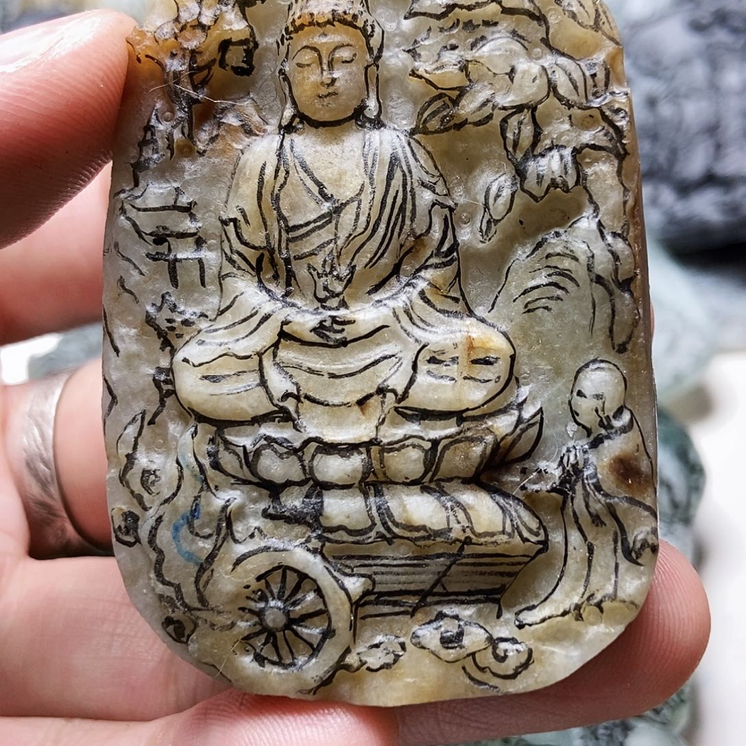 缘***你未镶嵌定制翡翠格局和改变