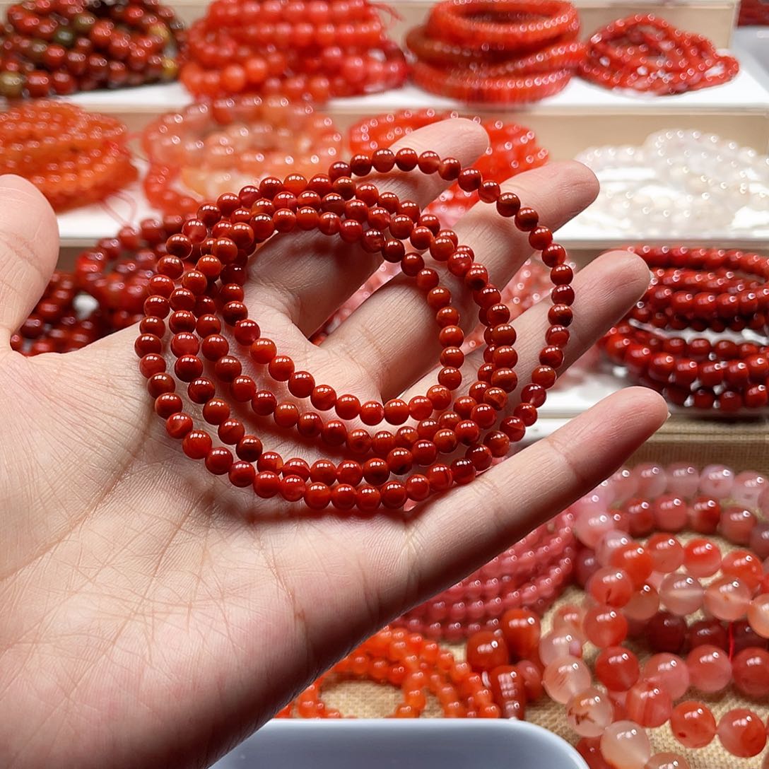 南红玛瑙未镶嵌手链