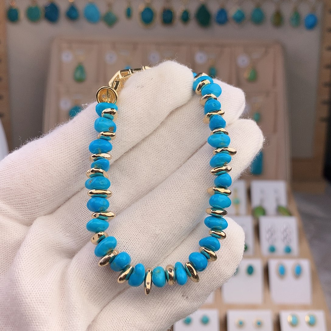 绿松石未镶嵌颈饰