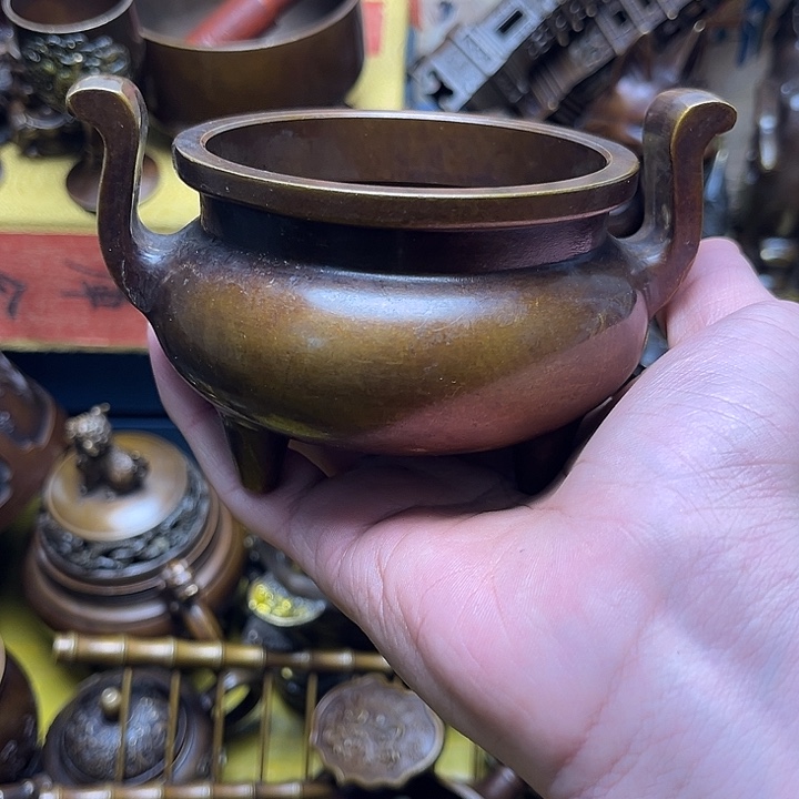 精美铜器点击下单