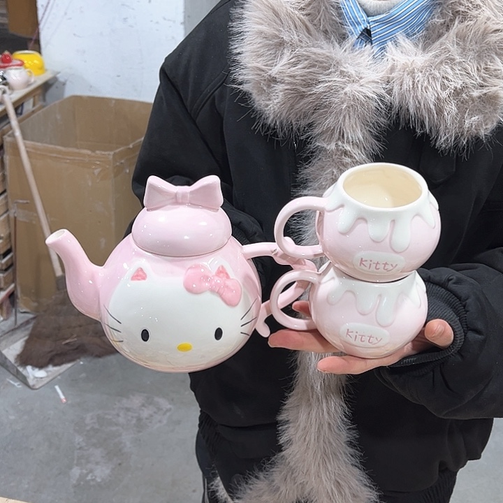 紫砂茶叶罐这么多人