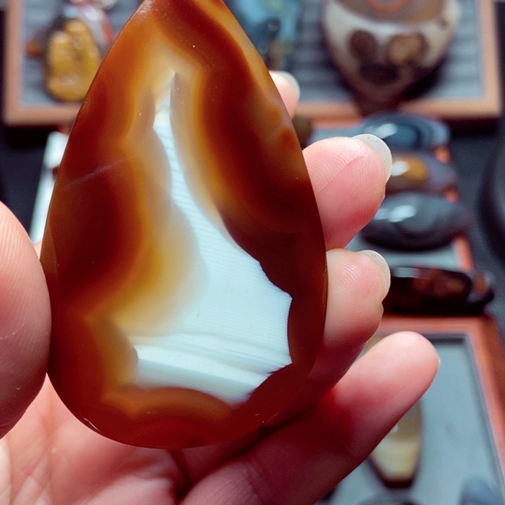 未镶嵌玛瑙/玉髓珠宝奇石