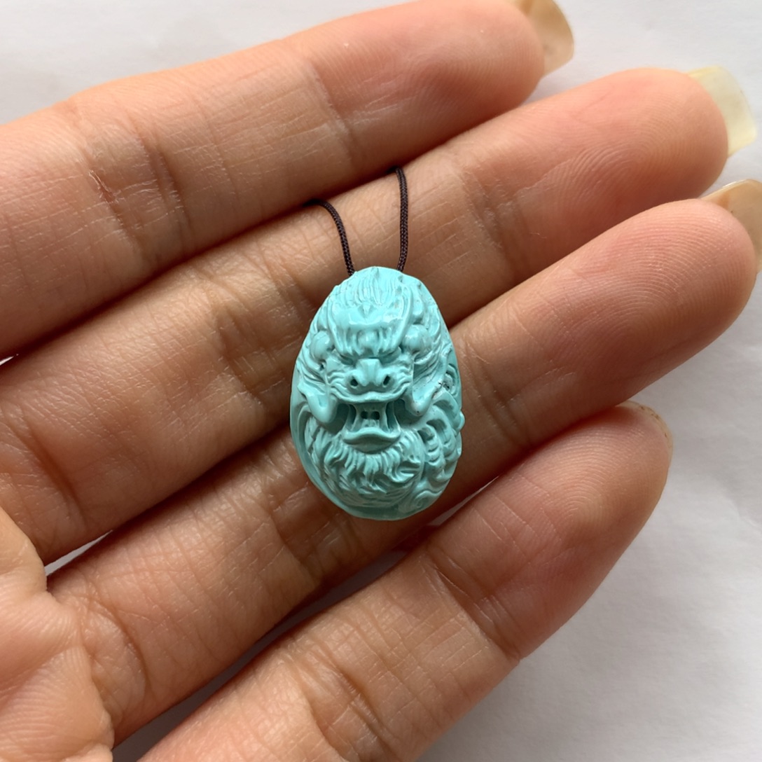 绿松石配饰未镶嵌