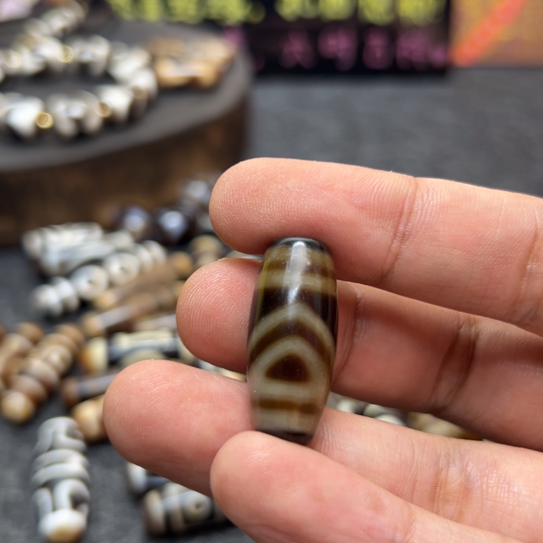 玛瑙/玉髓合金颈饰