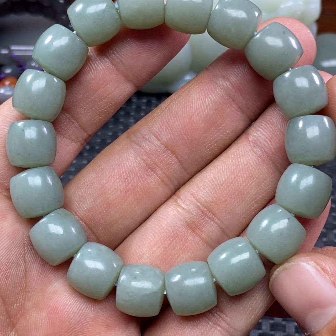 和田玉手链未镶嵌