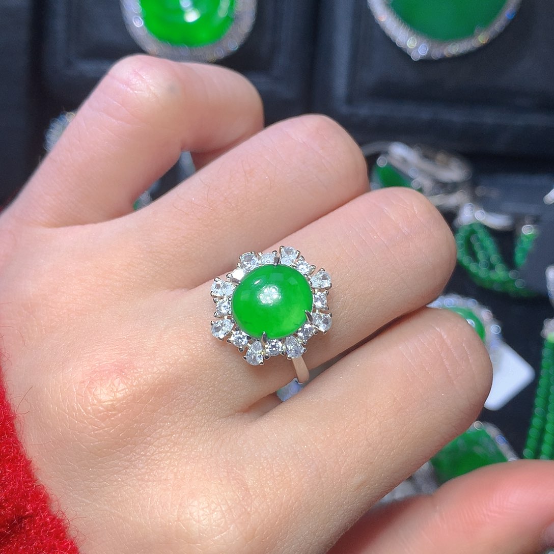 翡翠吊坠(不含链)银S925镶嵌翡翠