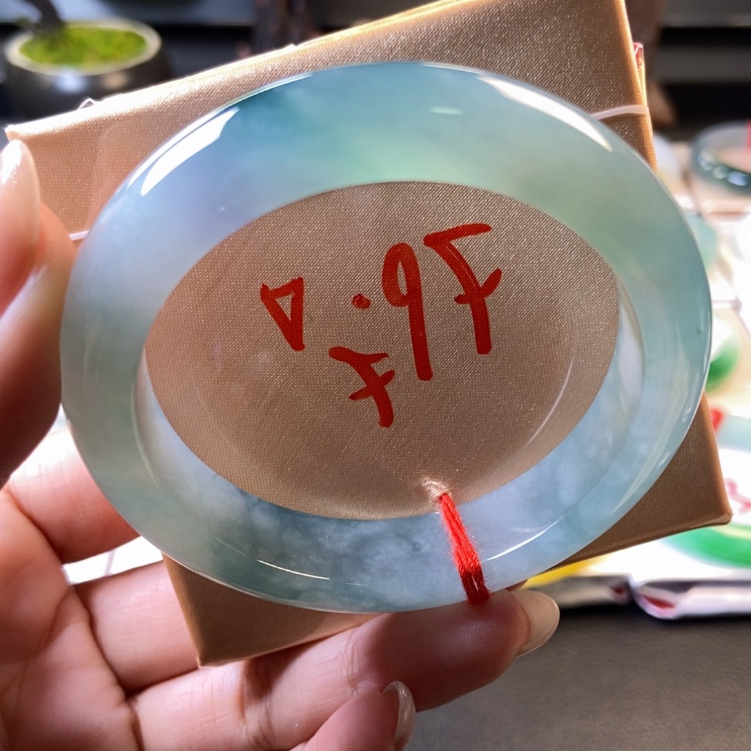 翡翠未镶嵌手镯17冰胶蓝天白云