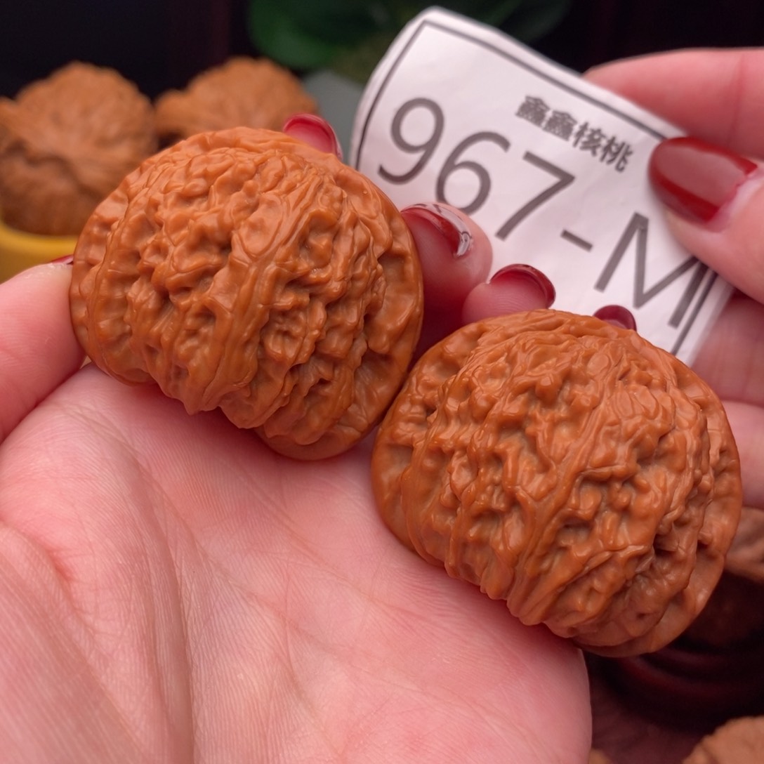 文玩核桃把件白狮42