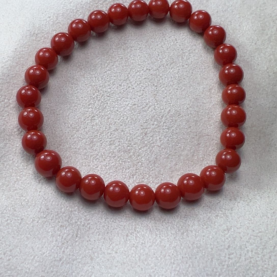 南红玛瑙手串未镶嵌万*哥