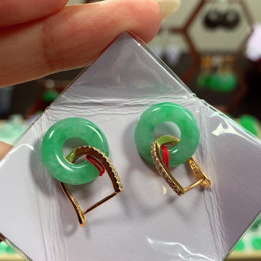 翡翠耳饰银S925镶嵌天然翡翠