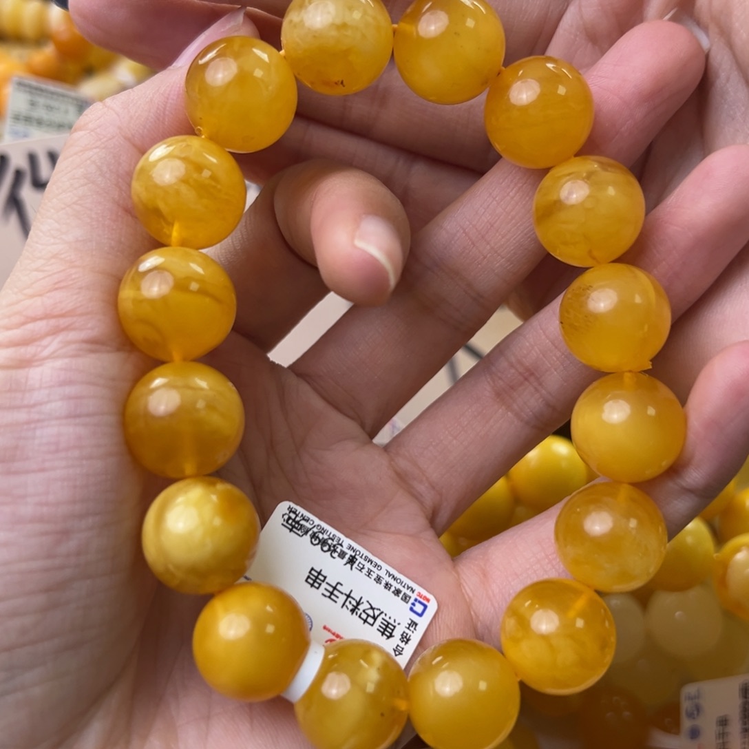 琥珀珠宝奇石未镶嵌