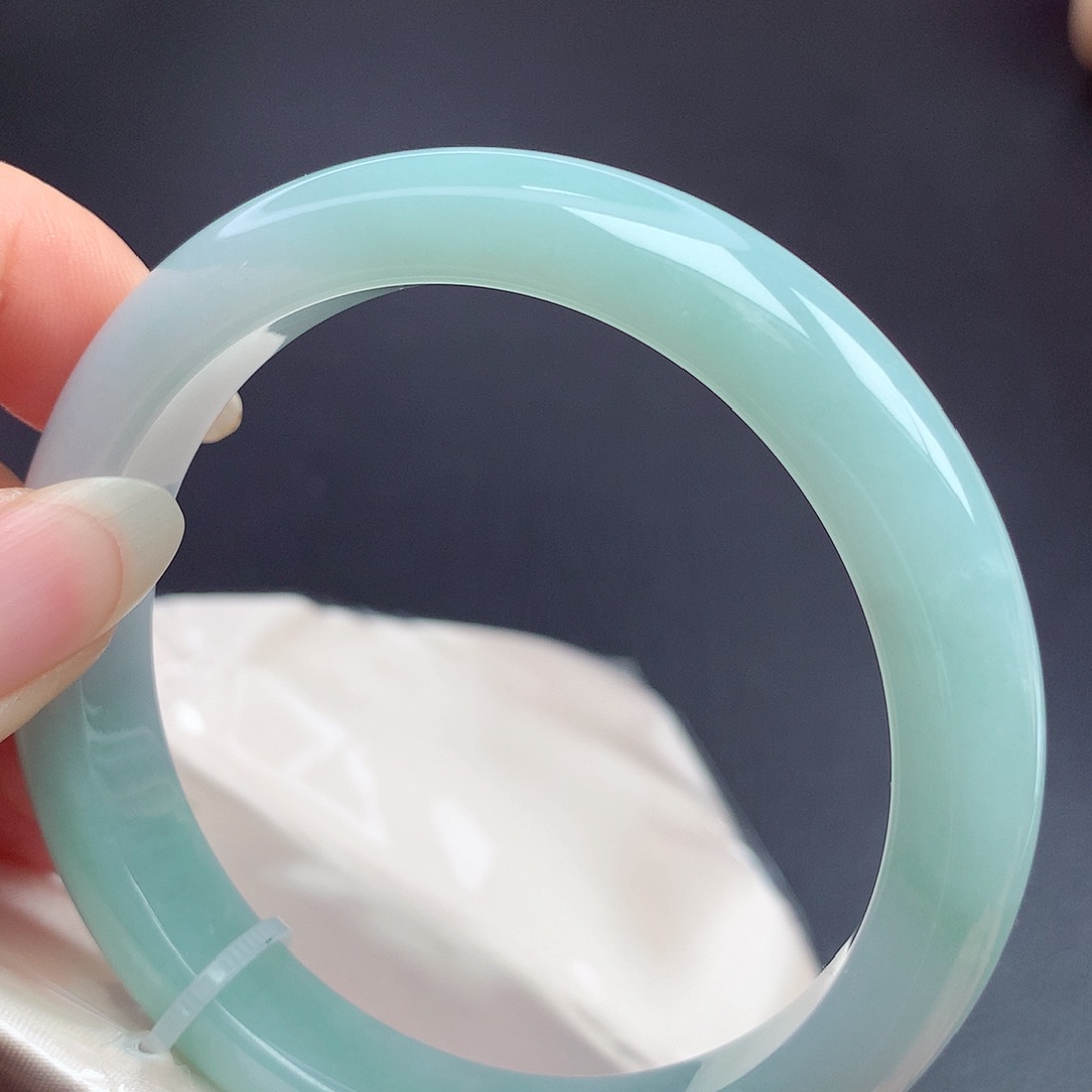 翡翠未镶嵌手镯58.4圈口