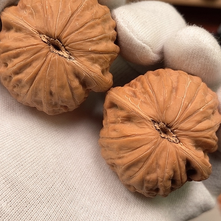 吊坠文玩核桃40全品货头山地红皮边肚同尺铁锤