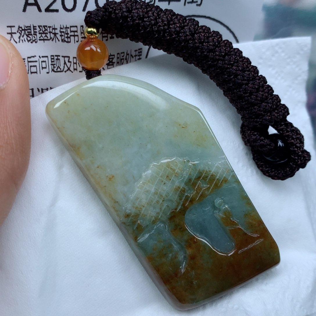 翡翠颈饰未镶嵌吊坠