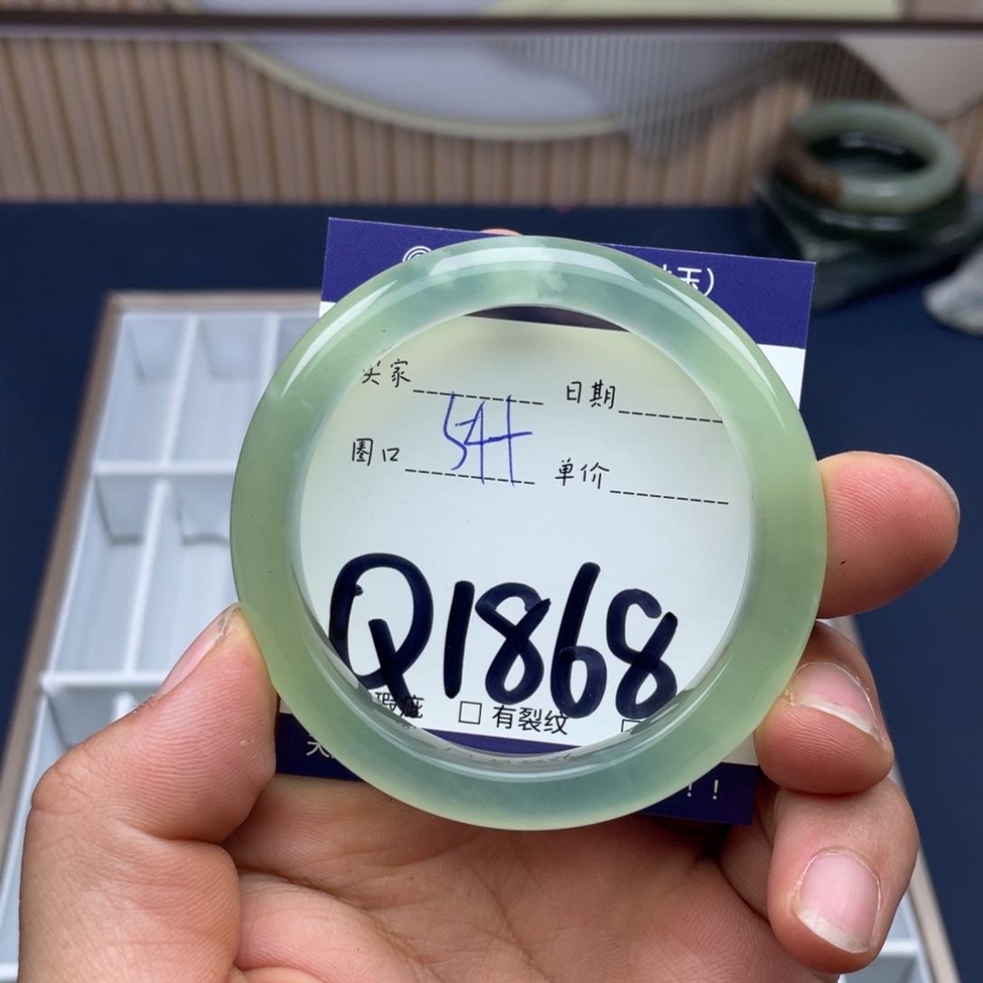 岫玉未镶嵌手镯手镯