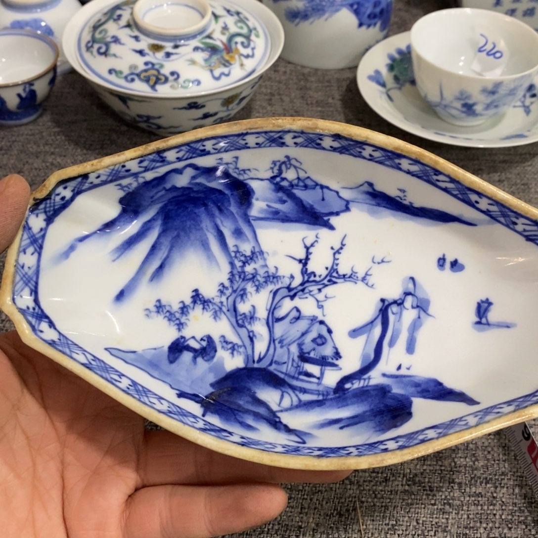 瓷片非常漂亮好看的花瓶