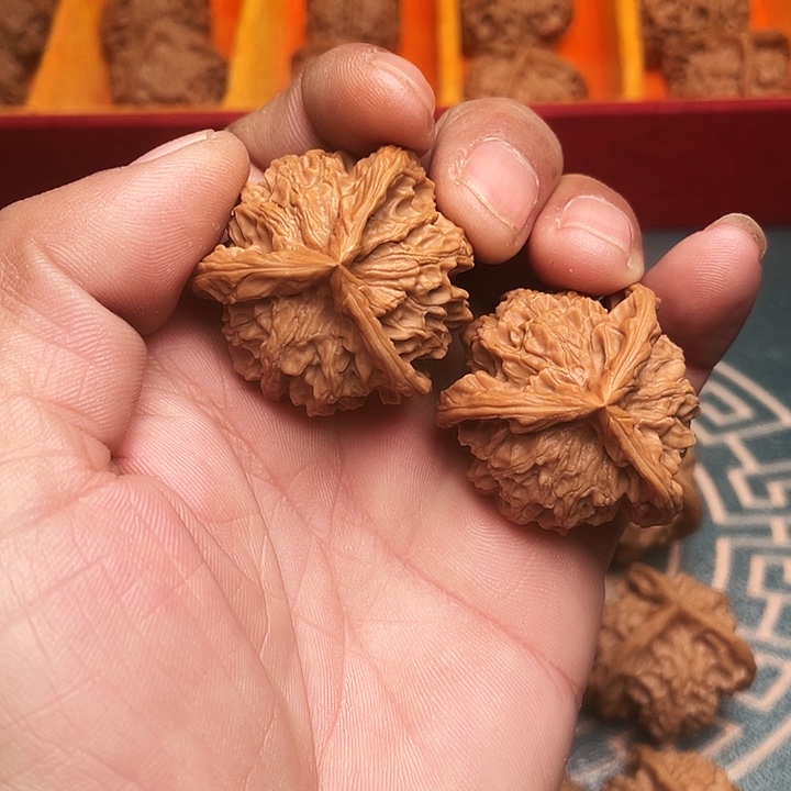 吊坠文玩核桃一图一物