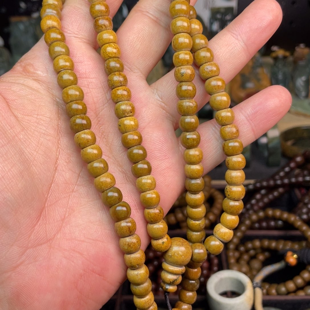 岫岩河磨玉（透闪石质玉）未镶嵌颈饰8×6.108