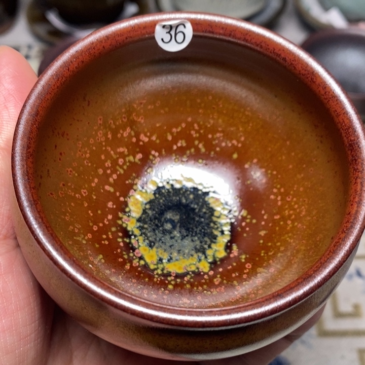 茶盏盏心茶器放漏了