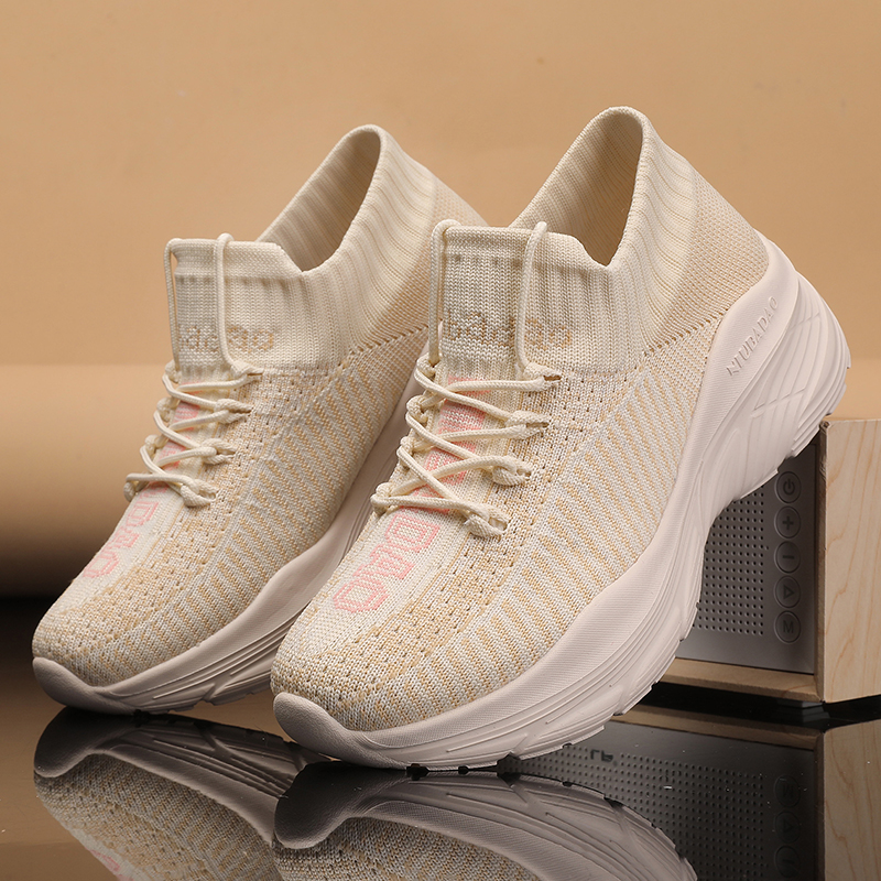 牛霸道四季款软面软底轻健身鞋男女同款健步鞋广场跳舞鞋255001