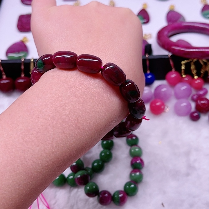 红宝石单圈未镶嵌