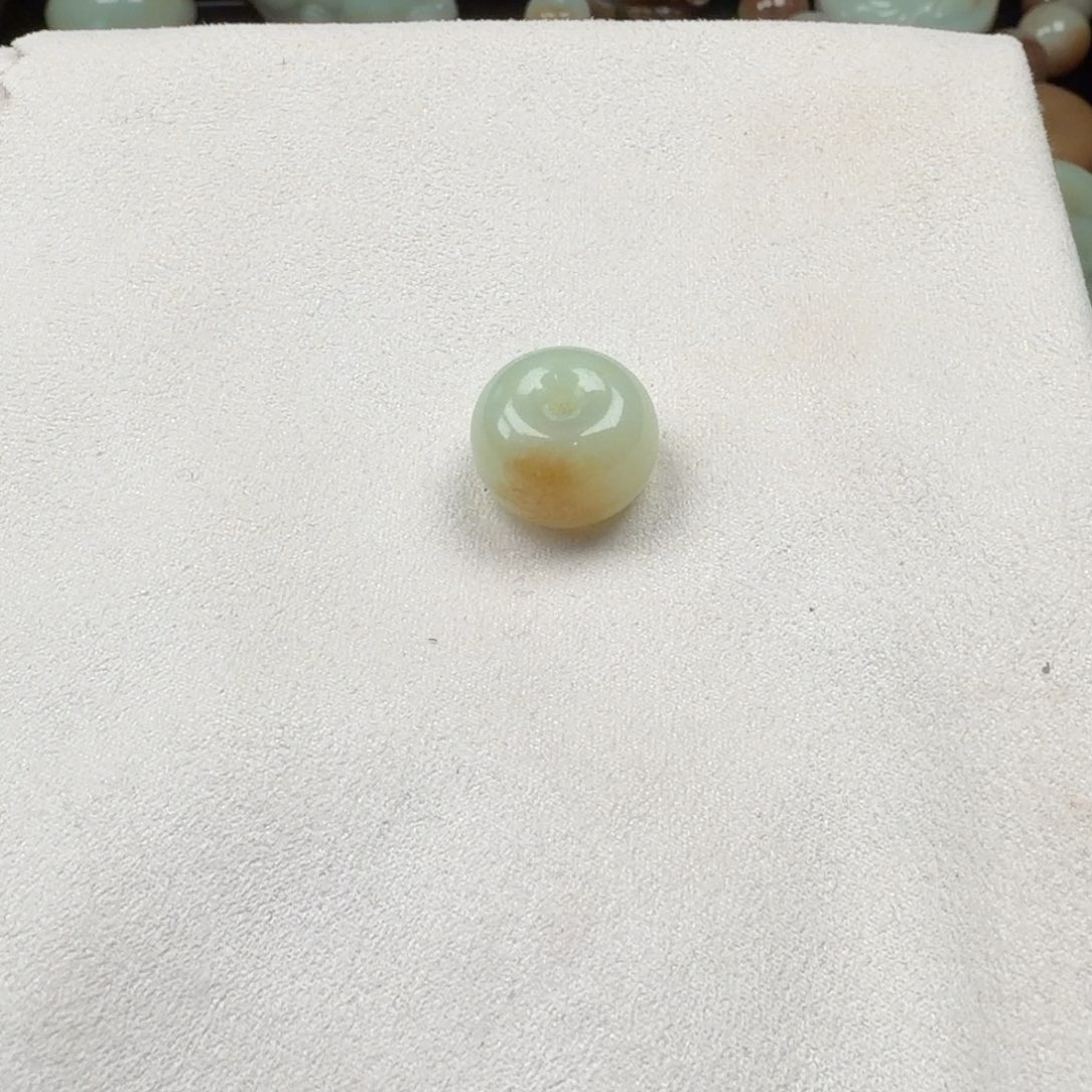 D***W岫岩老玉（透闪石质玉）未镶嵌颈饰