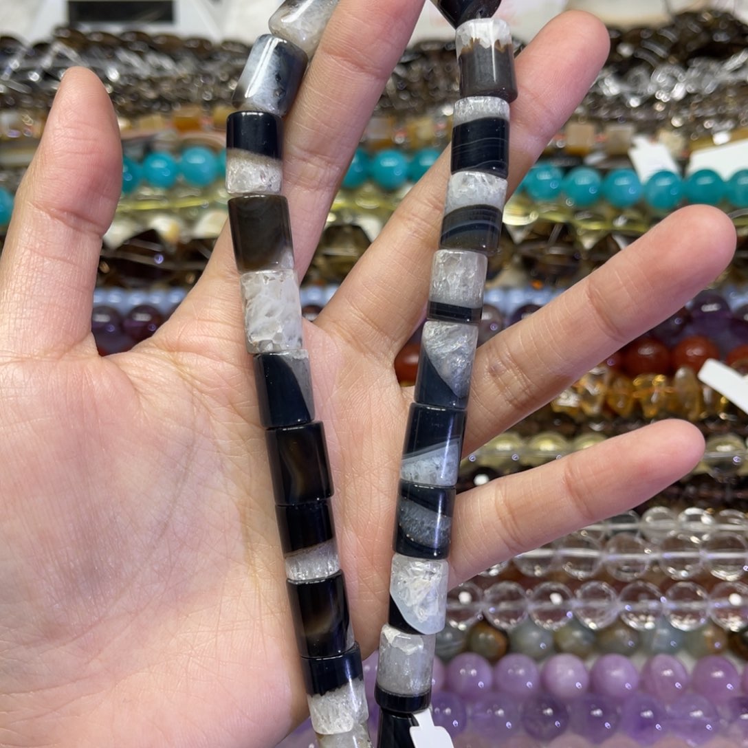 玛瑙/玉髓散珠天然玛瑙水晶卡10.7✖️14长条38厘米