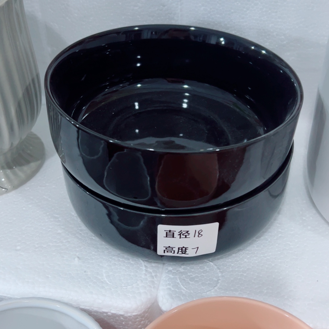 满10米包邮发货，默认打孔发货，不打孔联系客服备注。