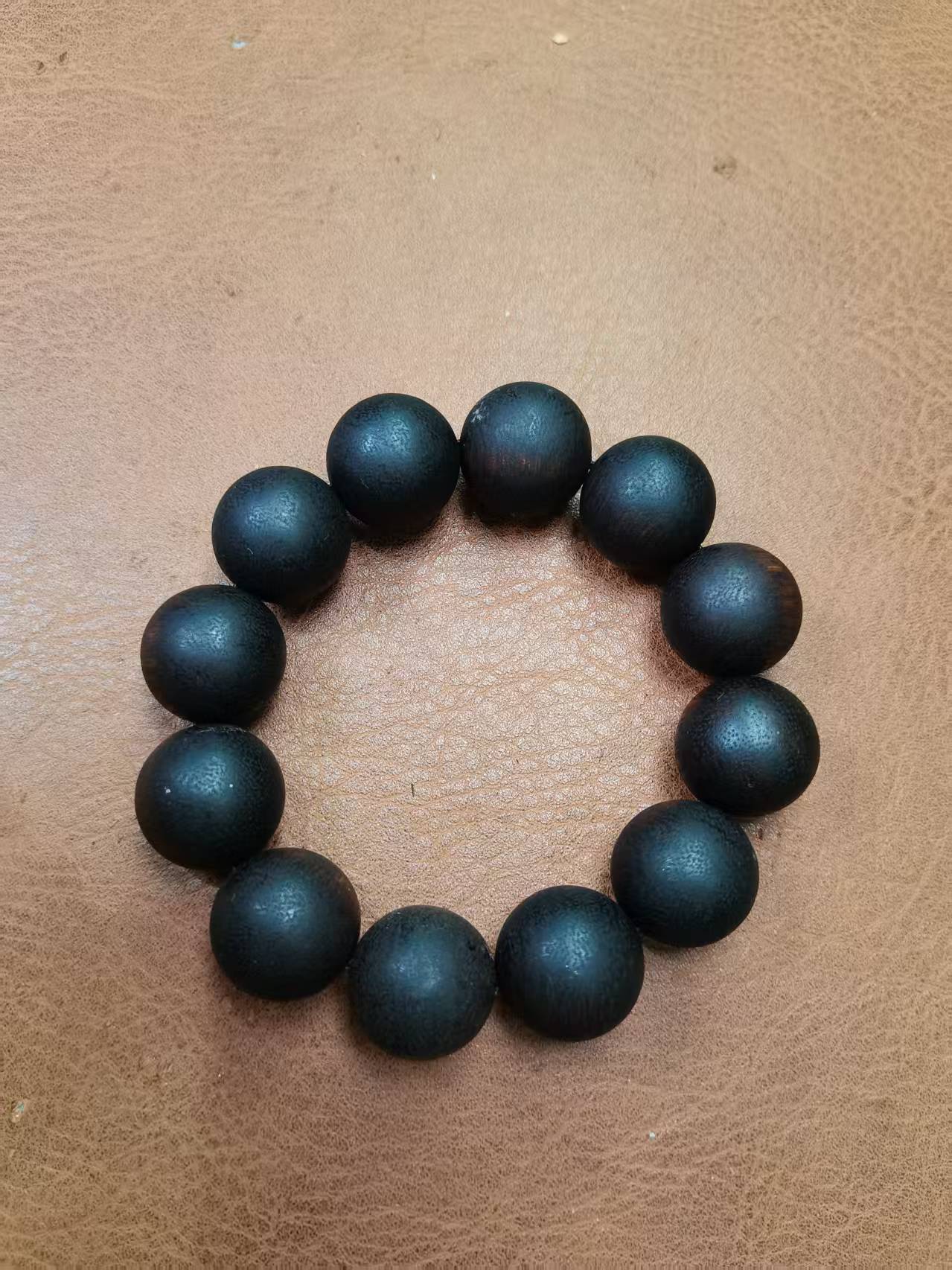 A595精品黑油降真卡2.0单圈手串