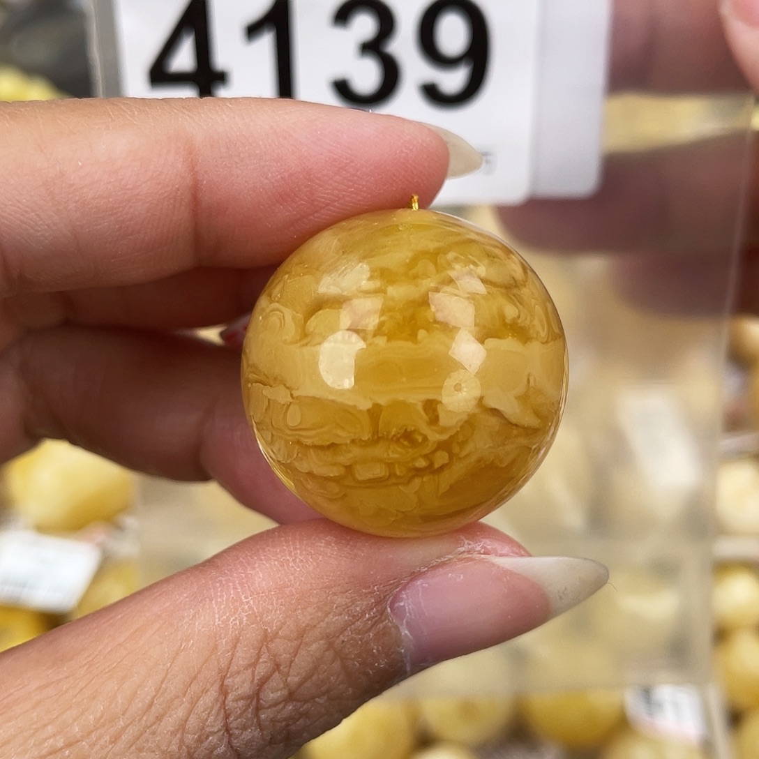 蜜蜡未镶嵌裸石26.7皮纹