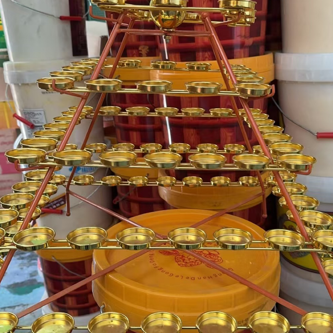 110个酥油灯+大号架子（108座）