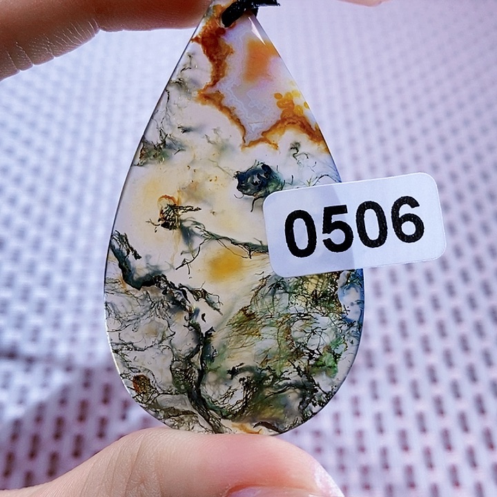 玛瑙/玉髓颈饰合金枫****句