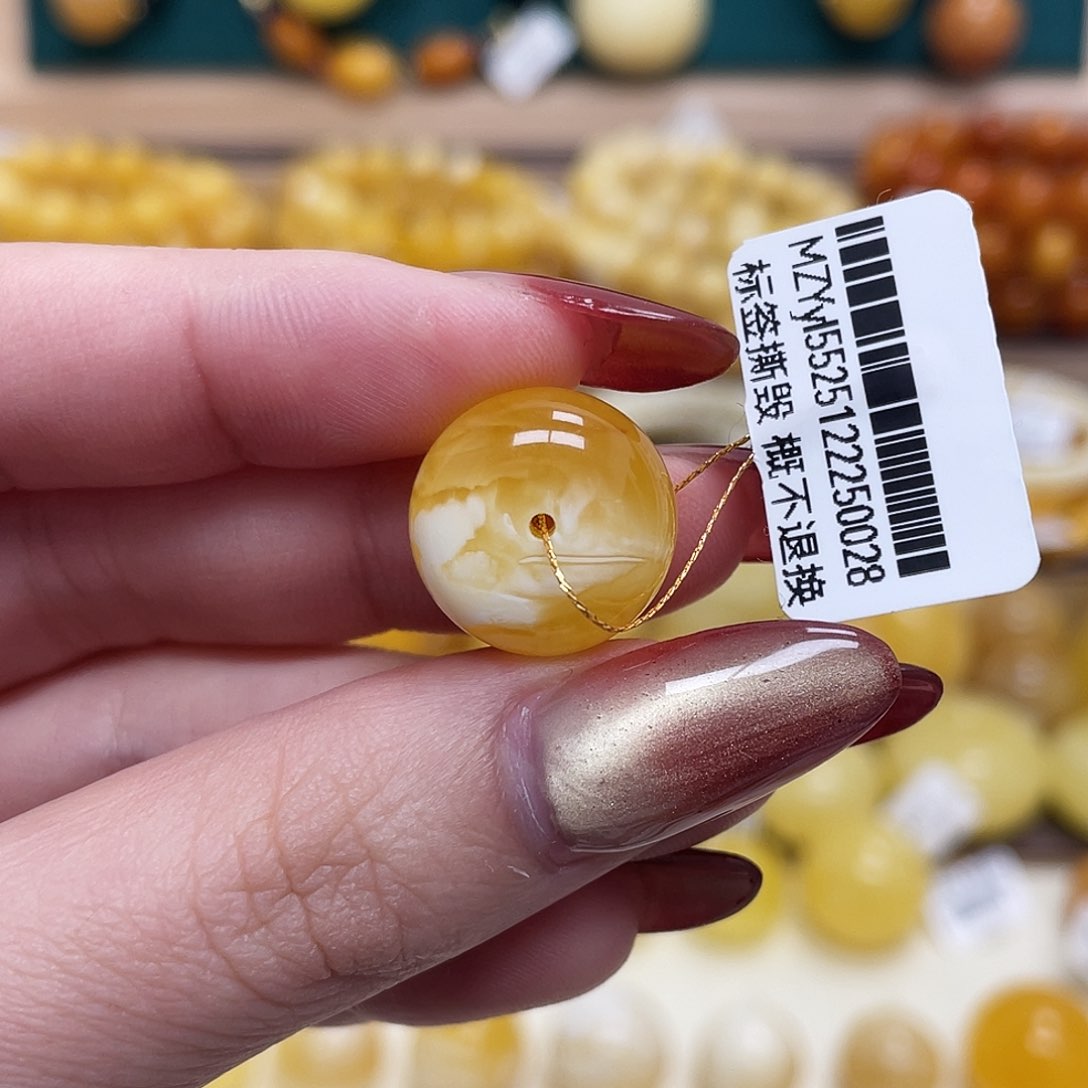 蜜蜡未镶嵌珠宝奇石馋*16.1*11mm金白妖花扣子 瑕