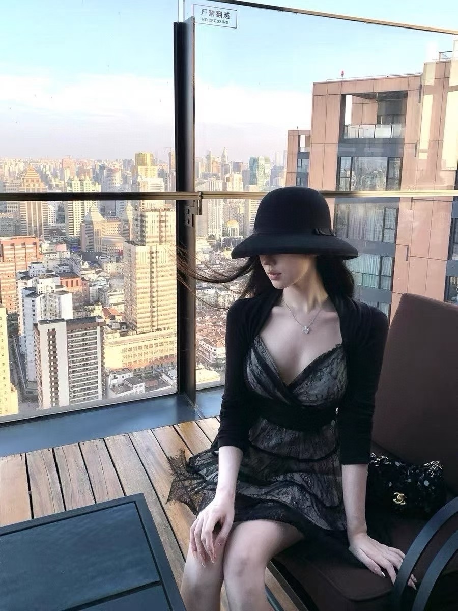 2025当季新款女装（209.9—299.9)